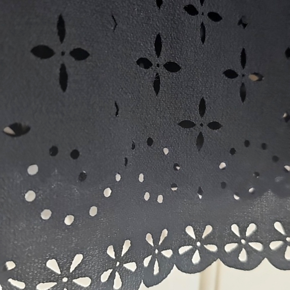 Papermoon Black Sleeveless Blouse - Picture 4 of 4